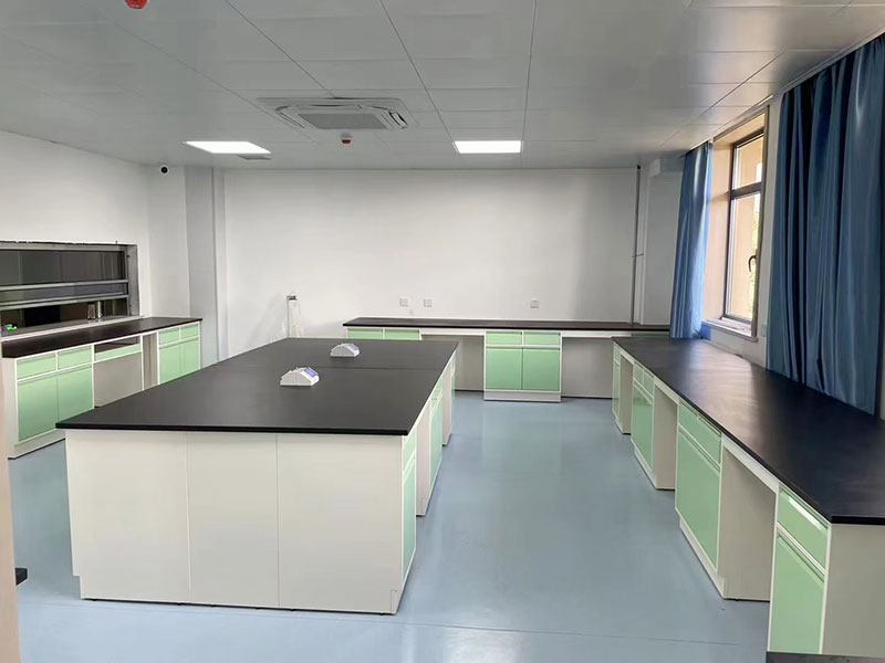 全鋼中央臺制造廠家